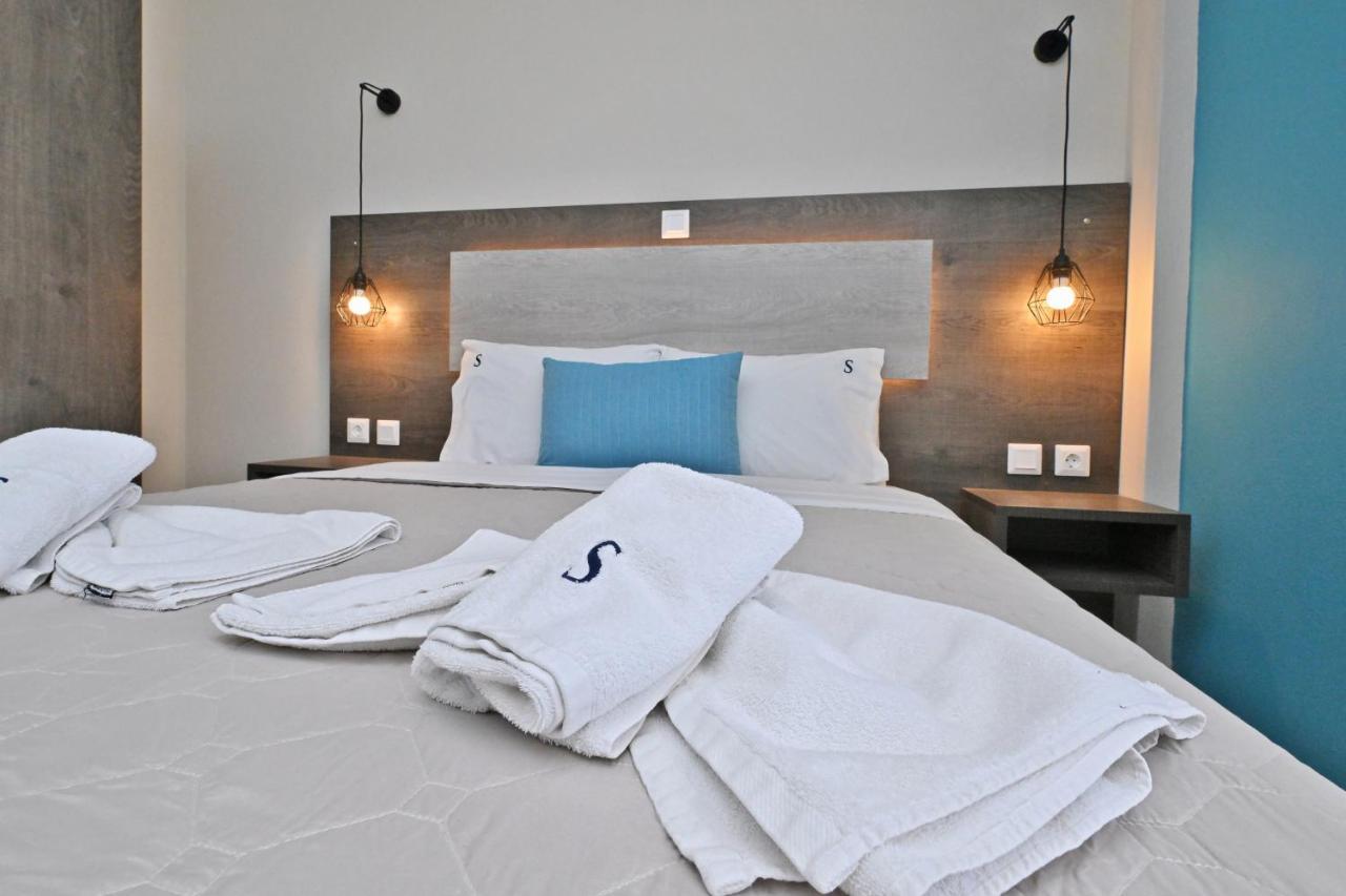 Sinodinos Deluxe Apartments Афітос Екстер'єр фото