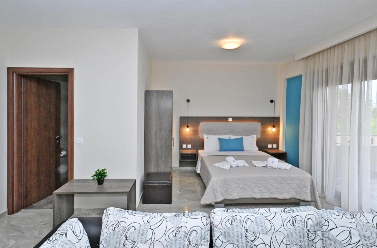 Sinodinos Deluxe Apartments Афітос Екстер'єр фото